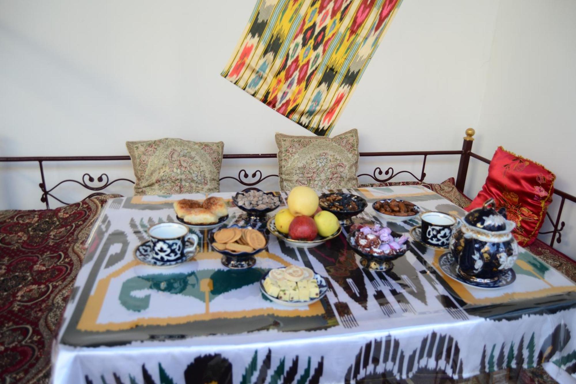 Orzu Guest House Bukhara Habitación foto